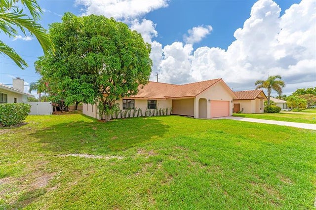 5 of 29 - 2600 Sw 23rd Cranbrook Dr, Boynton Beach, FL