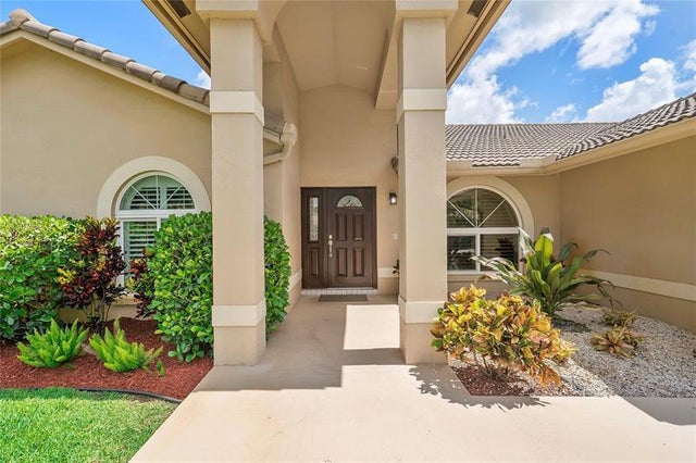 3 of 37 - 9751 Nw 51st St, Coral Springs, FL