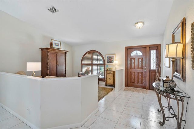 5 of 37 - 9751 Nw 51st St, Coral Springs, FL