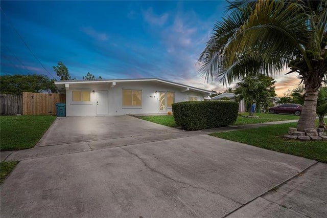 2 of 31 - 6129 Hogan Creek Road, Margate, FL