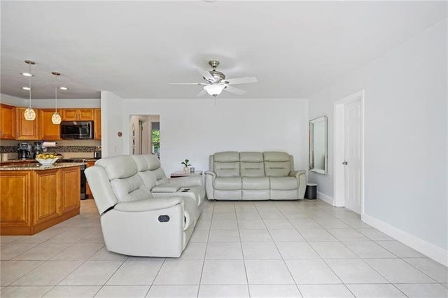 3 of 31 - 6129 Hogan Creek Road, Margate, FL