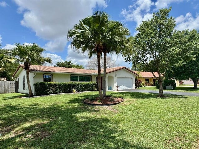 4 of 32 - 4230 Nw 113th Ave, Coral Springs, FL