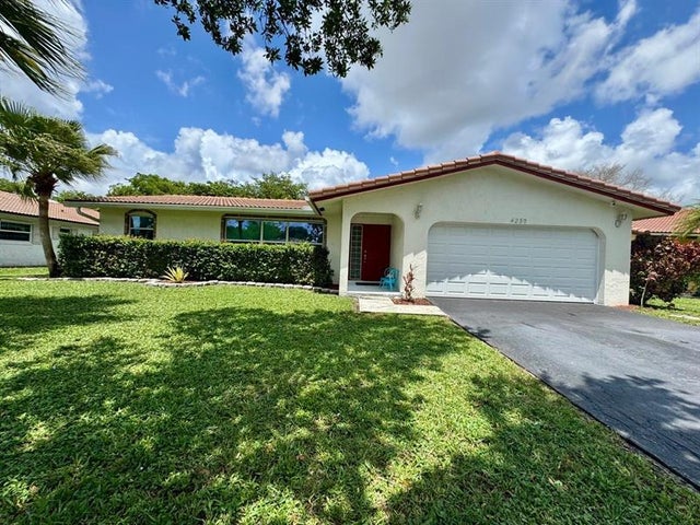 5 of 32 - 4230 Nw 113th Ave, Coral Springs, FL