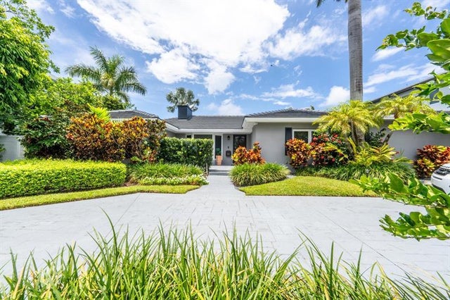 1 of 45 - 2319 Castilla Isle, Fort Lauderdale, FL