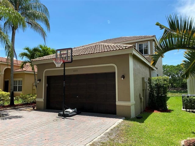 3 of 68 - 4375 Foxtail Ln, Weston, FL
