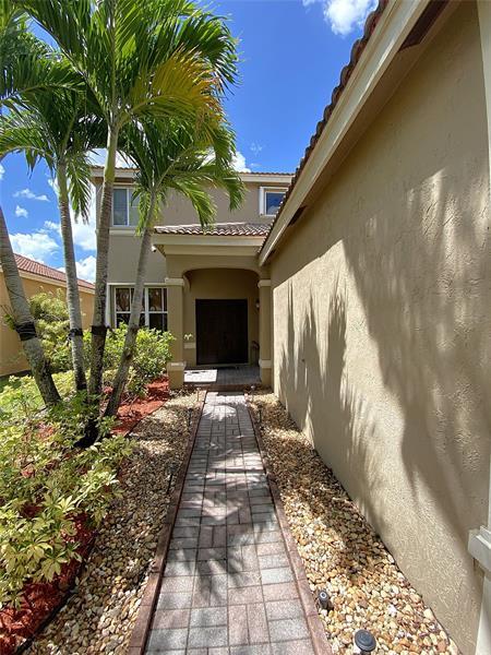 4 of 68 - 4375 Foxtail Ln, Weston, FL