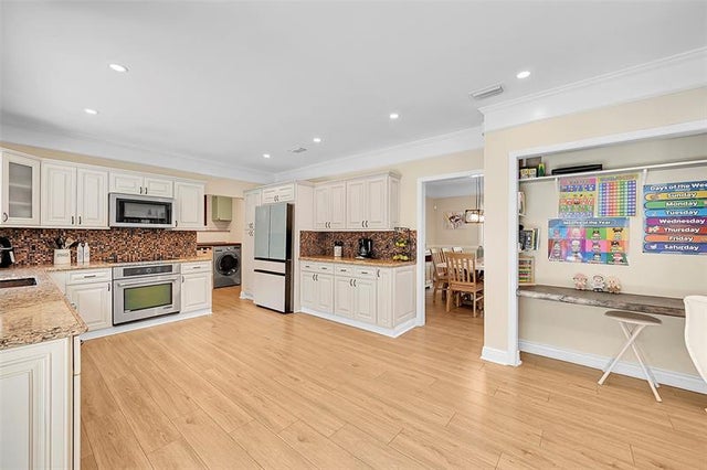 5 of 36 - 7501 Red Bay Place, Coral Springs, FL