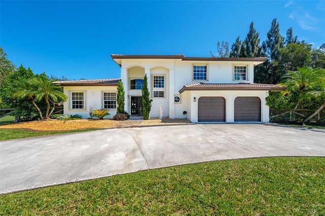 1 of 49 - 20127 Sw 54th Pl, Southwest Ranches, FL