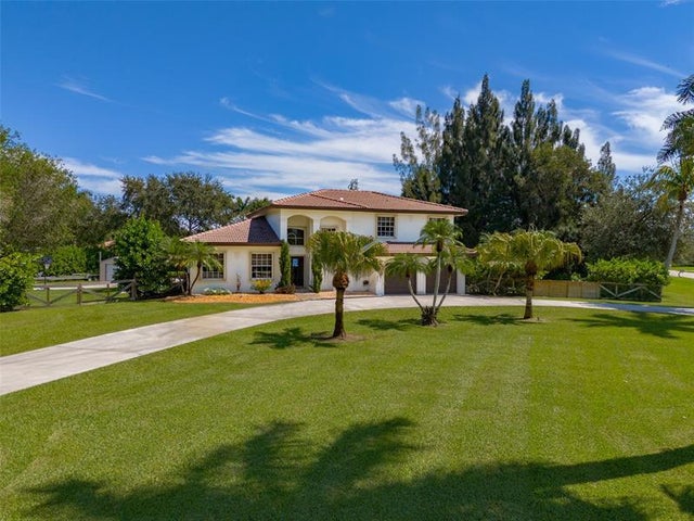 3 of 49 - 20127 Sw 54th Pl, Southwest Ranches, FL