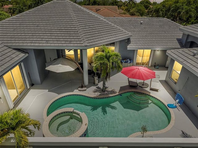 3 of 49 - 4862 Kensington Cr, Coral Springs, FL