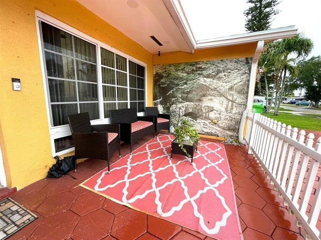 3 of 27 - 11420 Nw 39th Pl, Sunrise, FL