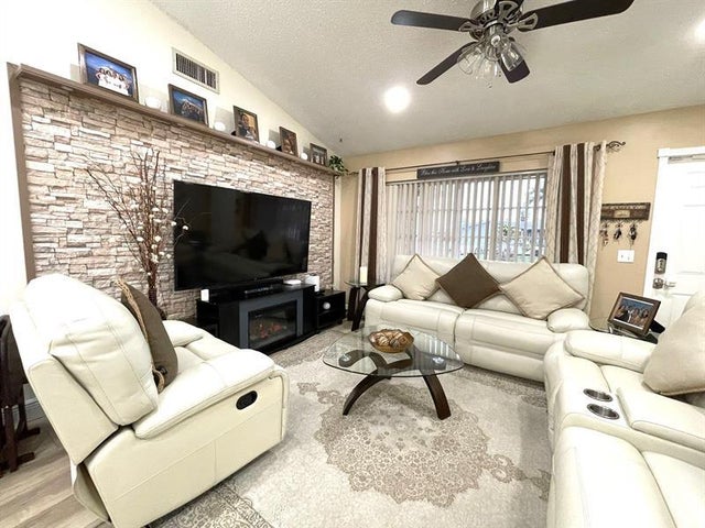 5 of 27 - 11420 Nw 39th Pl, Sunrise, FL