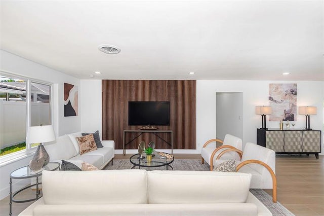 5 of 48 - 5260 Ne 17th Ave, Fort Lauderdale, FL