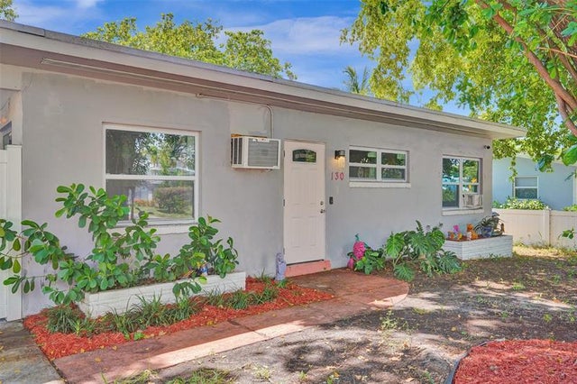 3 of 33 - 130 Akron St, Lake Worth, FL