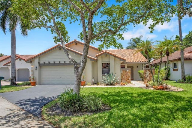 2 of 47 - 2335 Dover, Weston, FL