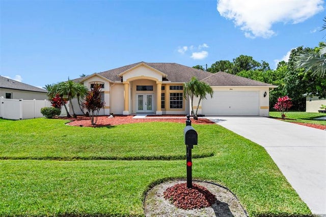 5 of 51 - 386 Sw Donna Ter, Port St. Lucie, FL