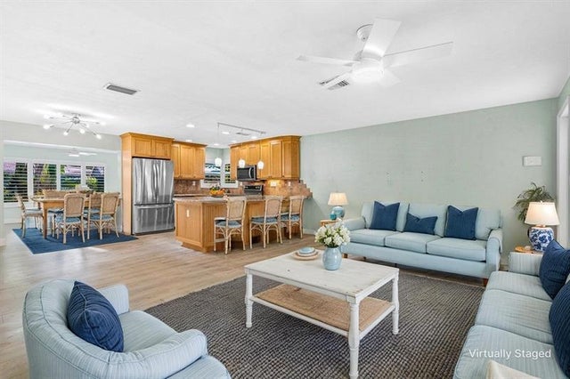 5 of 39 - 1742 Ne 28th Dr, Wilton Manors, FL