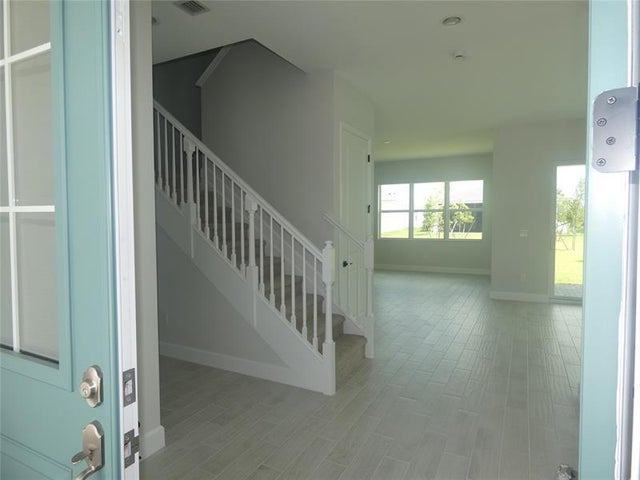 5 of 49 - 13957 Prickley Cone Cove, Westlake, FL