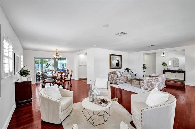 3 of 51 - 4711 Bayview Dr, Fort Lauderdale, FL