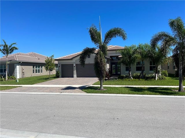 1 of 39 - 11965 Sw Sandy Bay Cir, Port St. Lucie, FL