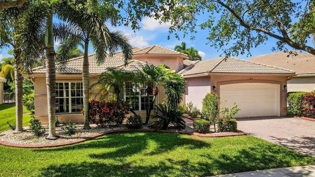 1 of 67 - 8918 Majorca Bay Dr, Lake Worth, FL