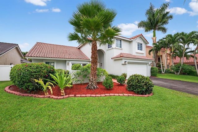 1 of 81 - 1080 Spyglass, Weston, FL