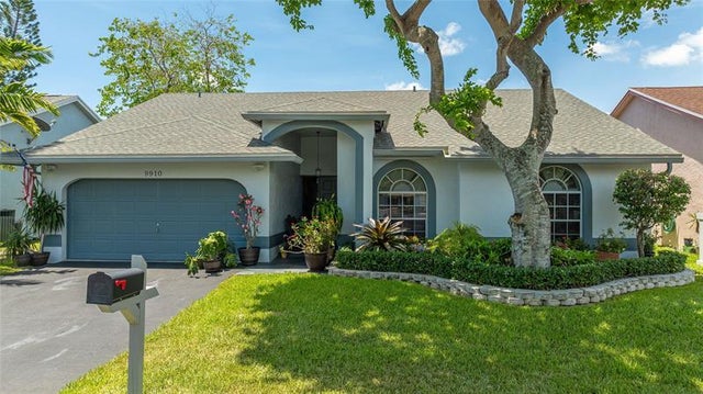 3 of 65 - 9910 Nw 53rd Ct, Coral Springs, FL