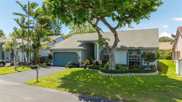 4 of 65 - 9910 Nw 53rd Ct, Coral Springs, FL