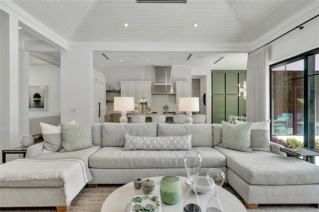 5 of 70 - 109 Ne 9th St, Delray Beach, FL