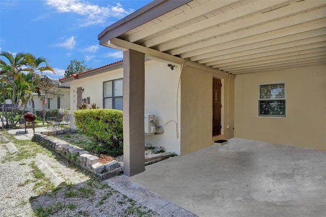 3 of 26 - 623 Nw 11 Avenue 1-3, Fort Lauderdale, FL