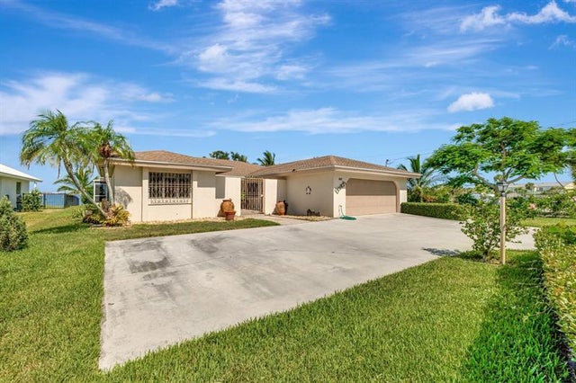 5 of 41 - 1701 Bayshore Dr, Hutchinson Island, FL