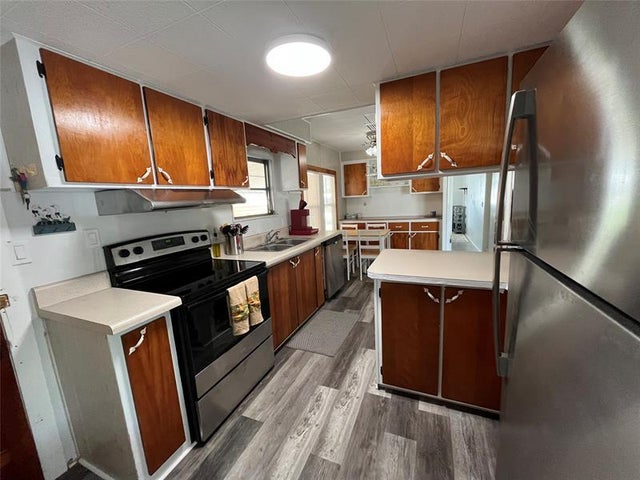4 of 22 - 1910 Sw 85th Ter, Davie, FL