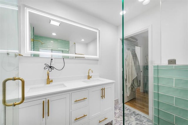 4 of 23 - 6030 Ne 6th Ter, Fort Lauderdale, FL
