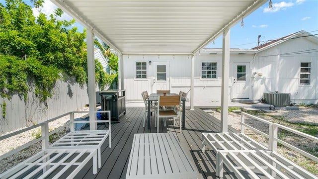 516 Puritan Rd, West Palm Beach
