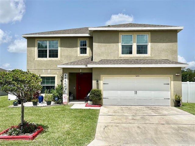 1 of 32 - 5255 Oaklandlake Circle, Fort Pierce, FL