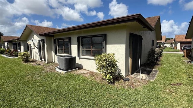 4 of 22 - 1545 Sw 23rd Ter, Deerfield Beach, FL