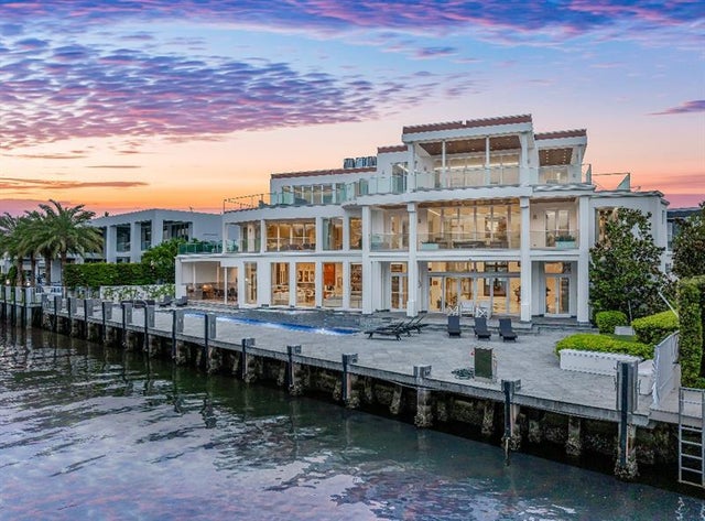 2 of 21 - 4 Pelican Dr, Fort Lauderdale, FL