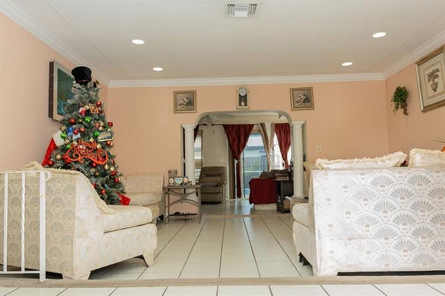 3 of 11 - 7828 Nw 1st Ct, Margate, FL