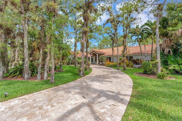 2 of 70 - 8140 Nw 51st Pl, Coral Springs, FL