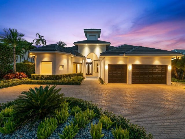 1 of 48 - 731 Coconut Palm Ter, Plantation, FL