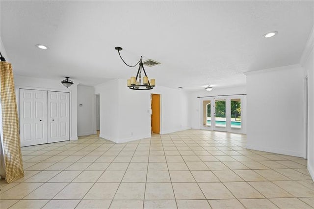 4 of 63 - 1120 E Tropical Way, Plantation, FL