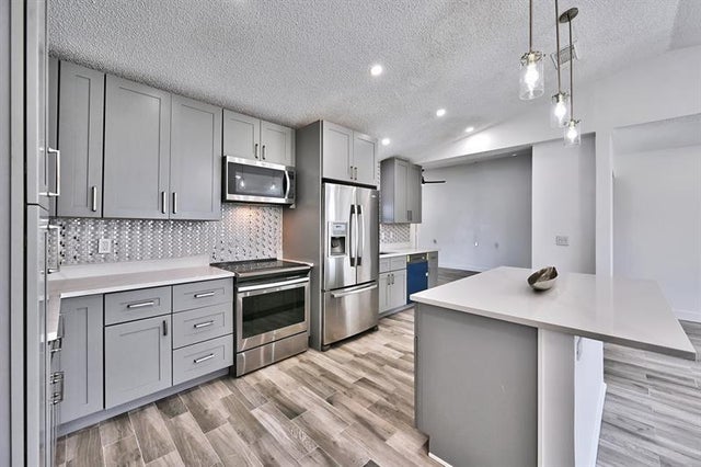 2 of 25 - 2273 Sw Phyllis Lane, Port St. Lucie, FL