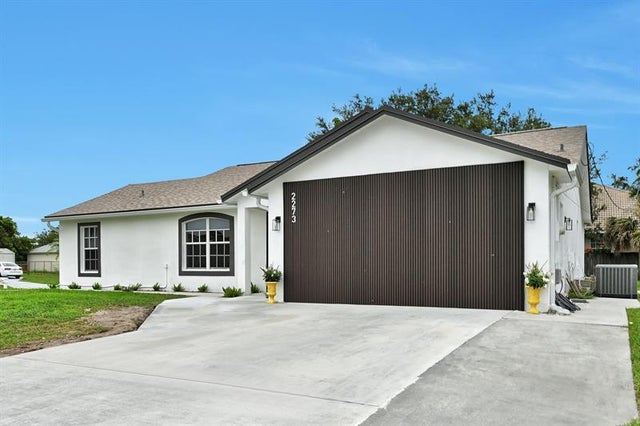 4 of 25 - 2273 Sw Phyllis Lane, Port St. Lucie, FL