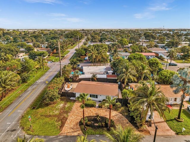 2 of 47 - 1513 Ne 30th Ct, Pompano Beach, FL