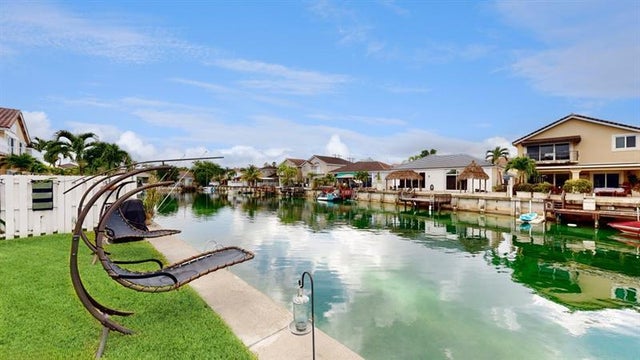 3 of 36 - 14666 Sw 132nd Ct, Miami, FL