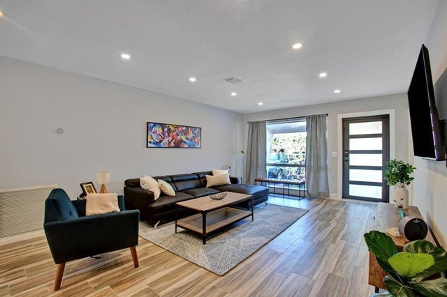 5 of 36 - 2632 Madison St, Hollywood, FL