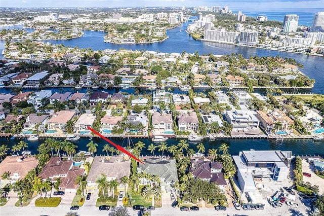 3 of 35 - 7 Pelican Dr, Fort Lauderdale, FL