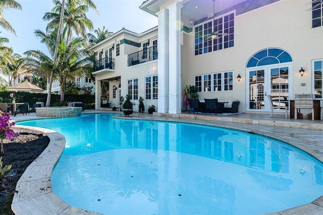 5 of 35 - 7 Pelican Dr, Fort Lauderdale, FL