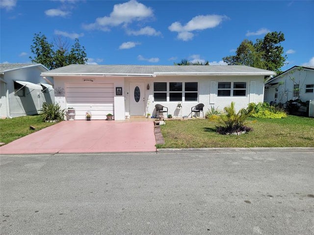 1 of 28 - 1450 Nw 69th Ave, Margate, FL