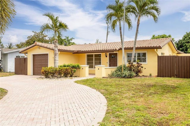 1 of 37 - 1680 Nw 43rd St, Oakland Park, FL